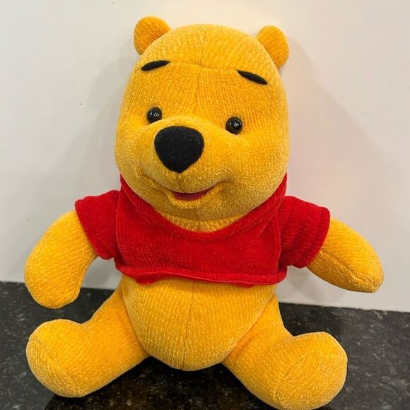 Disney Winnie the Pooh ~ Mattel 1999 “Love to Hug" Talking Plush Toy , Tall 11 - Picture 1 of 7